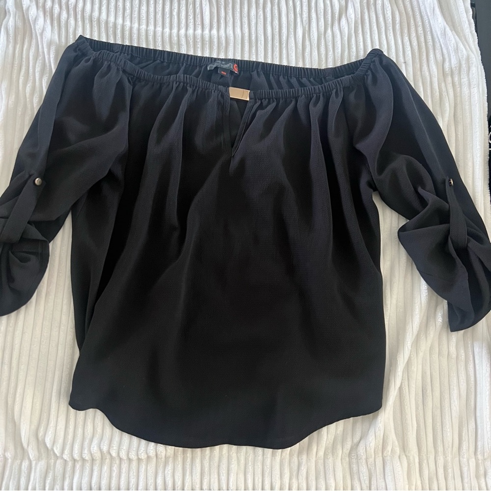 G by Guess Black Off-Shoulder Blouse